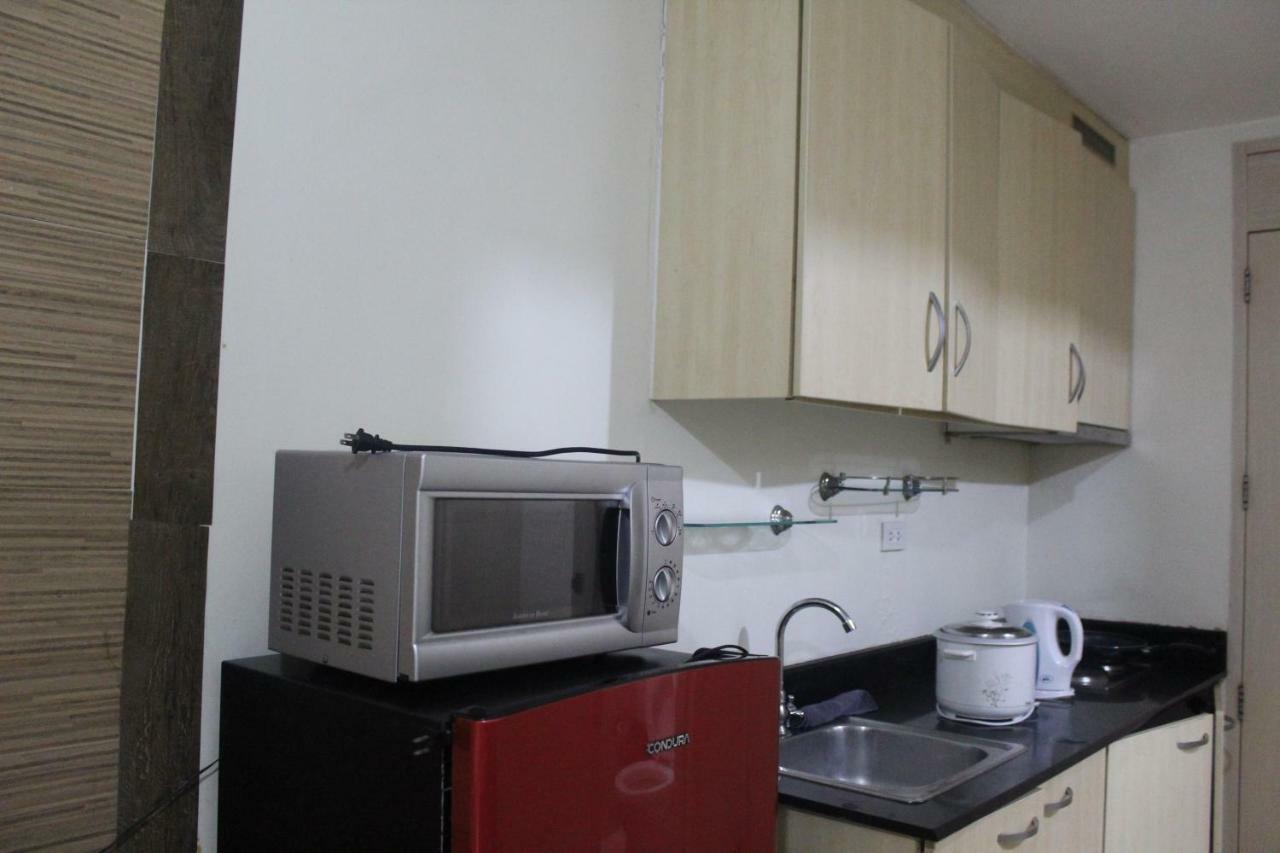 Chateau Elysee A3 Near Airport Wifi Kitchen Paranaque City エクステリア 写真